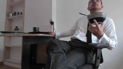 Snapshot of pablo_rincon95 chatting on February 6, 2025, 3:20 pm pablo rincon95 online show from February 6, 2025, 3:20 pm