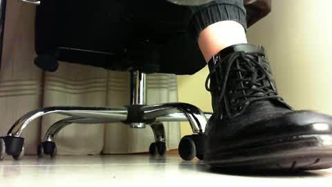 Snapshot of pablomenesssl chatting on February 8, 2025, 5:39 pm Pablo Meness online show from February 8, 2025, 5:39 pm