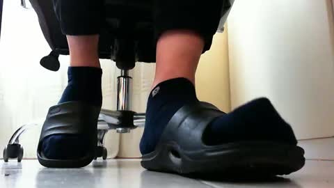 Snapshot of pablomenesssl chatting on February 10, 2025, 9:04 am Pablo Meness online show from February 10, 2025, 9:04 am