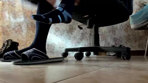 Snapshot of pablomenesssl chatting on December 14, 2025, 8:09 am Pablo Meness online show from December 14, 2025, 8:09 am