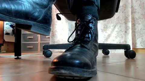 Snapshot of pablomenesssl chatting on January 12, 2026, 8:08 am Pablo Meness online show from January 12, 2026, 8:08 am