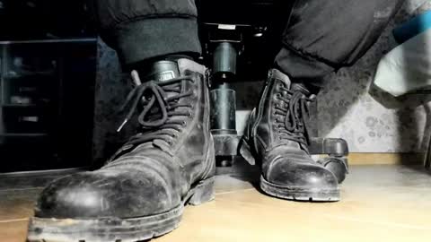 Snapshot of pablomenesssl chatting on January 15, 2026, 6:33 pm Pablo Meness online show from January 15, 2026, 6:33 pm