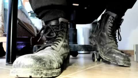 Snapshot of pablomenesssl chatting on March 21, 2026, 9:14 am Pablo Meness online show from March 21, 2026, 9:14 am