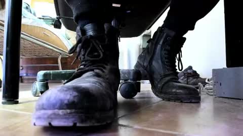 Snapshot of pablomenesssl chatting on March 22, 2026, 6:39 am Pablo Meness online show from March 22, 2026, 6:39 am