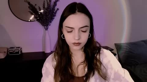 Iris online show from February 7, 2025, 8:33 am