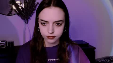 Iris online show from February 26, 2025, 1:52 pm