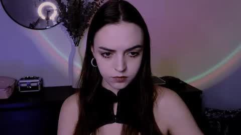 Iris online show from March 11, 2025, 2:07 pm