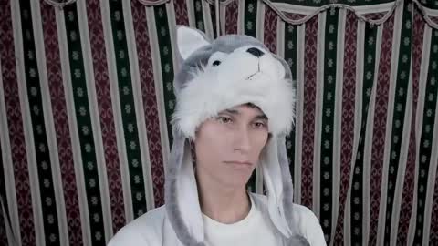 Alexander Grigori online show from April 16, 2026, 11:51 pm