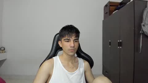 Snapshot of pakun_ chatting on December 3, 2024, 10:51 pm pakun_ online show from December 3, 2024, 10:51 pm