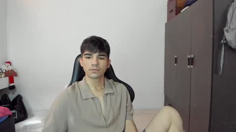 Snapshot of pakun_ chatting on December 10, 2024, 3:01 pm pakun_ online show from December 10, 2024, 3:01 pm