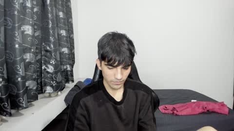 Snapshot of pakun_ chatting on January 12, 2025, 1:32 am pakun_ online show from January 12, 2025, 1:32 am