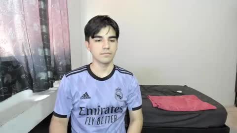 Snapshot of pakun_ chatting on October 4, 2025, 5:44 pm pakun_ online show from October 4, 2025, 5:44 pm