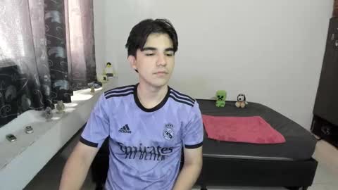 Snapshot of pakun_ chatting on October 6, 2025, 2:03 pm pakun_ online show from October 6, 2025, 2:03 pm