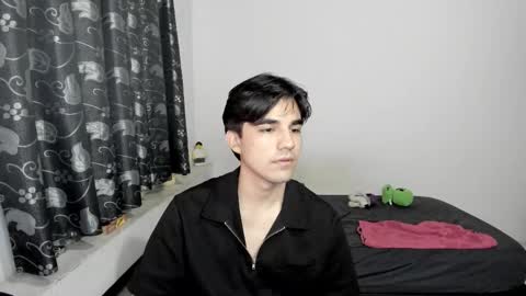 Snapshot of pakun_ chatting on October 13, 2025, 4:12 am pakun_ online show from October 13, 2025, 4:12 am