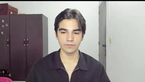 pakun_ online show from December 3, 2025, 1:35 am