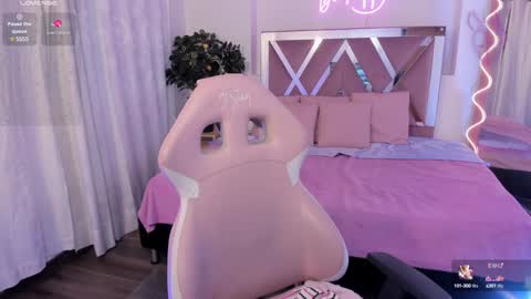 Snapshot of palmerfox_tay chatting on January 14, 2025, 2:43 pm palmerfox_tay online show from January 14, 2025, 2:43 pm
