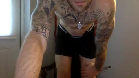 palmflacco online show from February 23, 2025, 10:42 pm