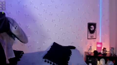 pamela online show from April 3, 2026, 4:10 am