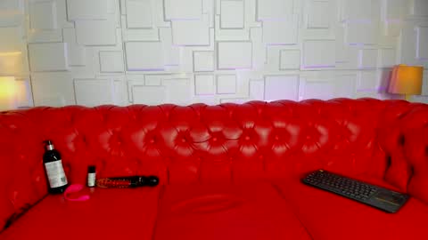 pamela_gaviria01 online show from February 23, 2025, 2:25 pm