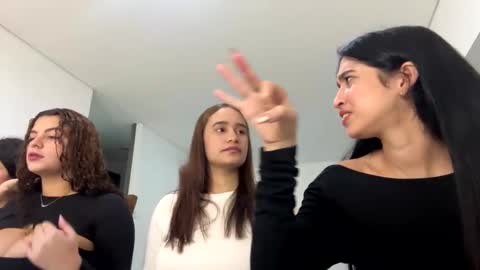 Snapshot of pamela_milleer chatting on January 3, 2025, 2:32 am pamela_milleer online show from January 3, 2025, 2:32 am