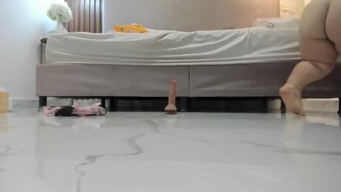 pamelabonnet_mml online show from February 13, 2026, 7:54 pm