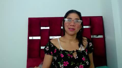 Snapshot of pamelacruzthx chatting on October 2, 2025, 12:23 pm pamelacruzthx online show from October 2, 2025, 12:23 pm