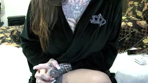 Snapshot of pamelagunns chatting on January 24, 2025, 6:56 pm PAMELA GUNNS online show from January 24, 2025, 6:56 pm