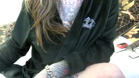 Snapshot of pamelagunns chatting on January 29, 2025, 6:50 pm PAMELA GUNNS online show from January 29, 2025, 6:50 pm