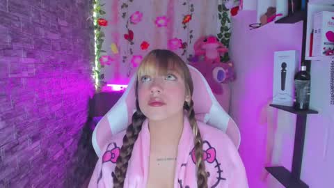 pamelajhonsom online show from December 14, 2024, 1:59 pm