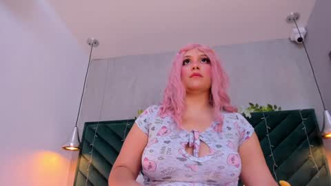 Pamela  online show from January 15, 2025, 12:04 pm