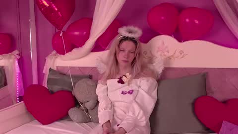 Pamelamy online show from February 17, 2025, 1:10 pm