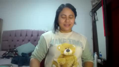 pamelitamartin online show from October 1, 2025, 2:56 pm