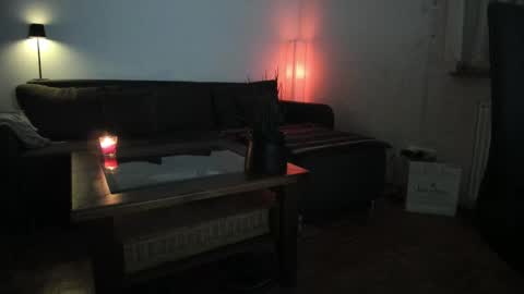 pampersandspanking online show from November 10, 2025, 6:12 am