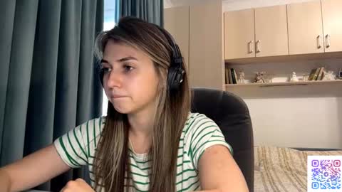 Lia online show from July 11, 2026, 4:21 pm