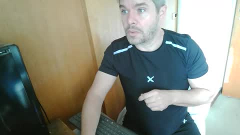 Snapshot of panchomadrid chatting on April 28, 2026, 11:48 am Pancho Madrid online show from April 28, 2026, 11:48 am
