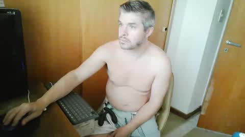 Snapshot of panchomadrid chatting on May 5, 2026, 12:46 pm Pancho Madrid online show from May 5, 2026, 12:46 pm