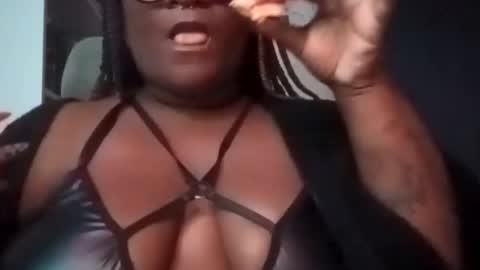 pandamami online show from February 16, 2025, 3:58 am