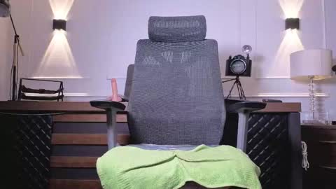 Pandora online show from April 17, 2026, 3:31 am