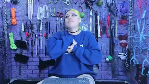 Snapshot of pandoranez chatting on February 9, 2025, 9:16 am PandoraNez online show from February 9, 2025, 9:16 am