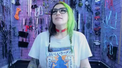 Snapshot of pandoranez chatting on March 2, 2025, 7:32 am PandoraNez online show from March 2, 2025, 7:32 am