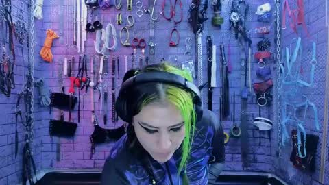 Snapshot of pandoranez chatting on March 3, 2025, 7:21 am PandoraNez online show from March 3, 2025, 7:21 am