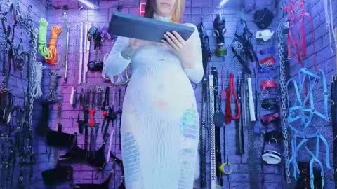 Snapshot of pandoranez chatting on October 21, 2025, 3:35 pm PandoraNez online show from October 21, 2025, 3:35 pm