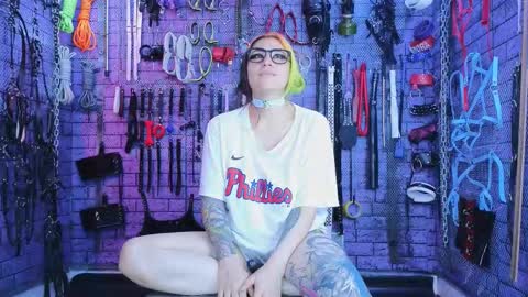 Snapshot of pandoranez chatting on November 14, 2025, 6:06 pm PandoraNez online show from November 14, 2025, 6:06 pm