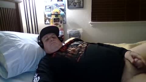 panos online show from February 28, 2025, 7:37 am