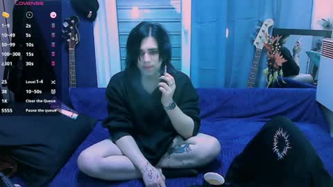 In bio online show from May 23, 2026, 11:42 pm