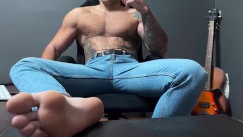 Oleg online show from October 28, 2025, 4:27 am