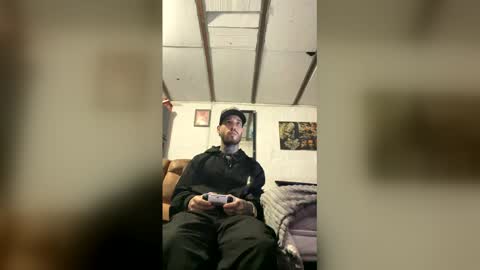 panthers_room online show from April 21, 2026, 5:14 am