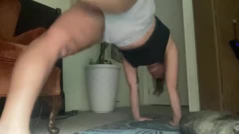 Snapshot of pantiesofthefae chatting on September 13, 2025, 11:48 pm Pantiesofthefae online show from September 13, 2025, 11:48 pm