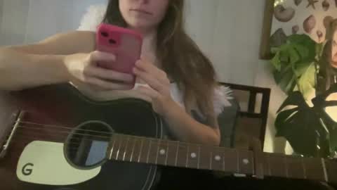 Snapshot of pantiesofthefae chatting on December 1, 2025, 12:26 am Pantiesofthefae online show from December 1, 2025, 12:26 am