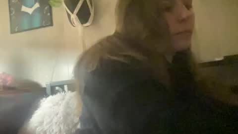 Snapshot of pantiesofthefae chatting on December 3, 2025, 10:46 am Pantiesofthefae online show from December 3, 2025, 10:46 am